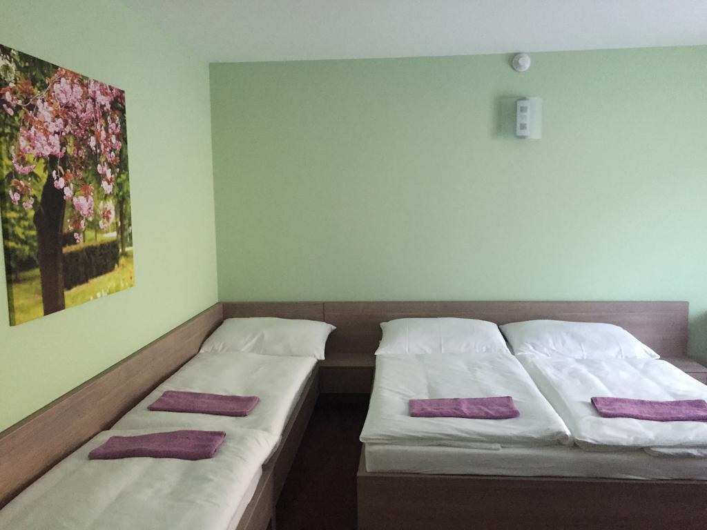 Jalsove Wellness Pension Inovec מראה חיצוני תמונה