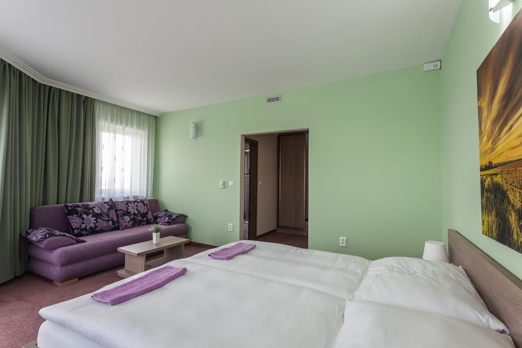 Jalsove Wellness Pension Inovec מראה חיצוני תמונה